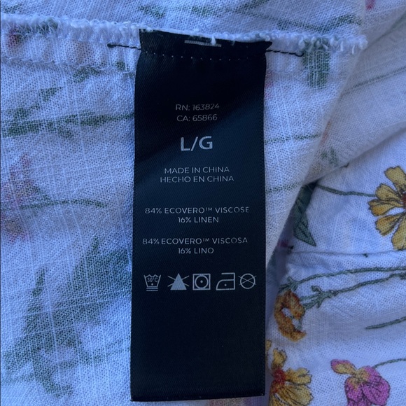 Floral V-Neck Midi Dress by Well Worn, Linen blend-feels great and pockets! Lg - Picture 8 of 8